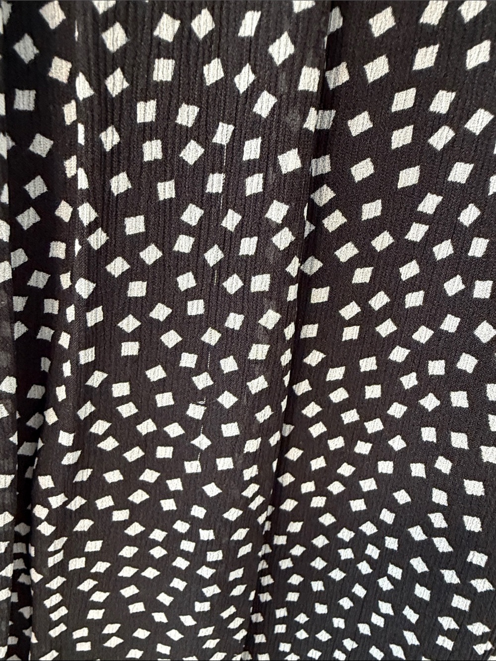 Black and White Elegant Pleated Polka Dot Skirt. - Picture 12 of 12